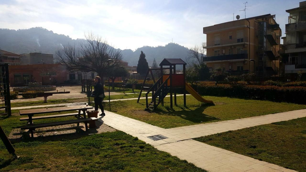 Loft Karol Taormina Apartment Gaggi ภายนอก รูปภาพ